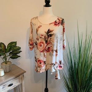 🎉 SALE 🎉 Jules & Leopold Pink Top with Knot